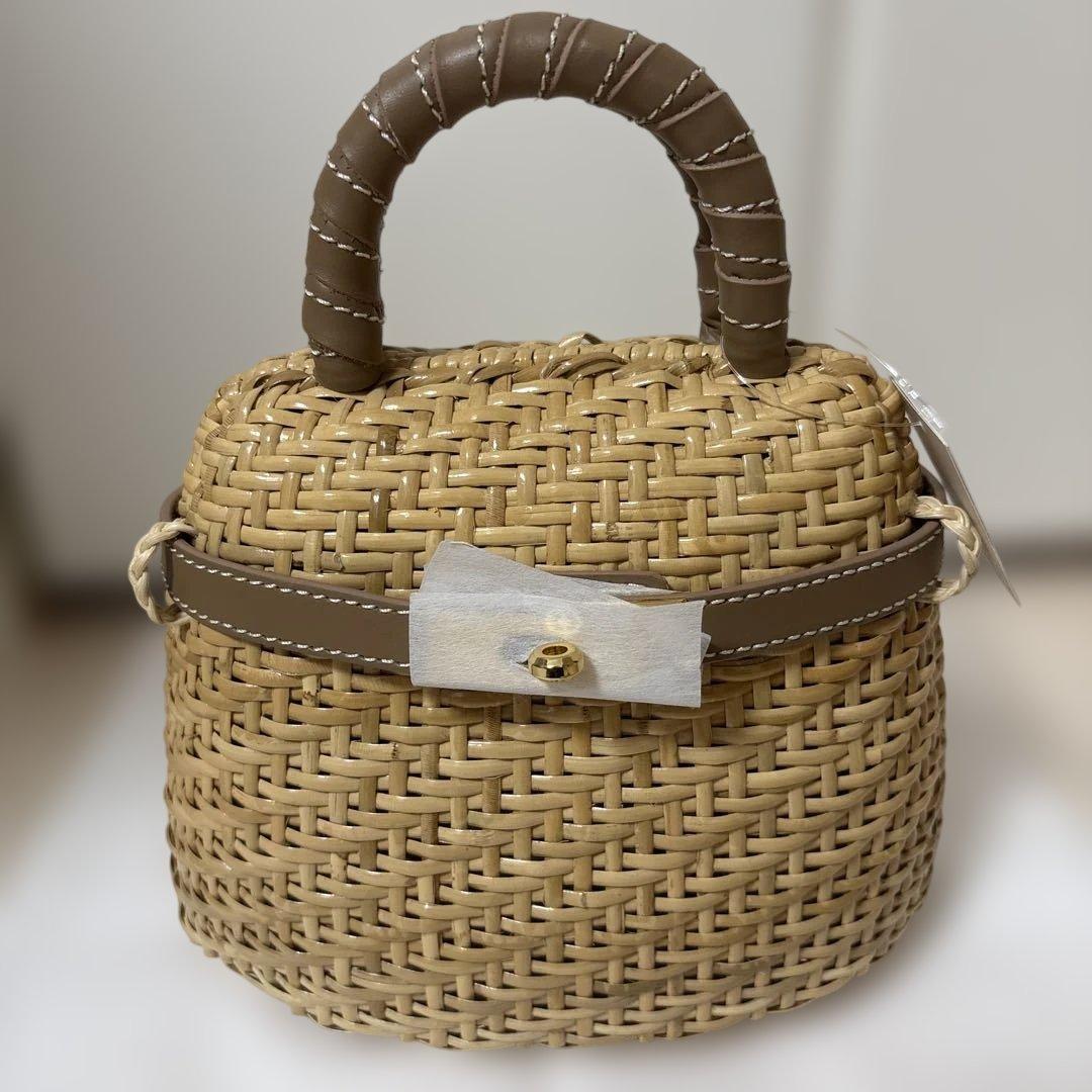 セブンテン　ベルトラタンミニバッグ(グレージュ)