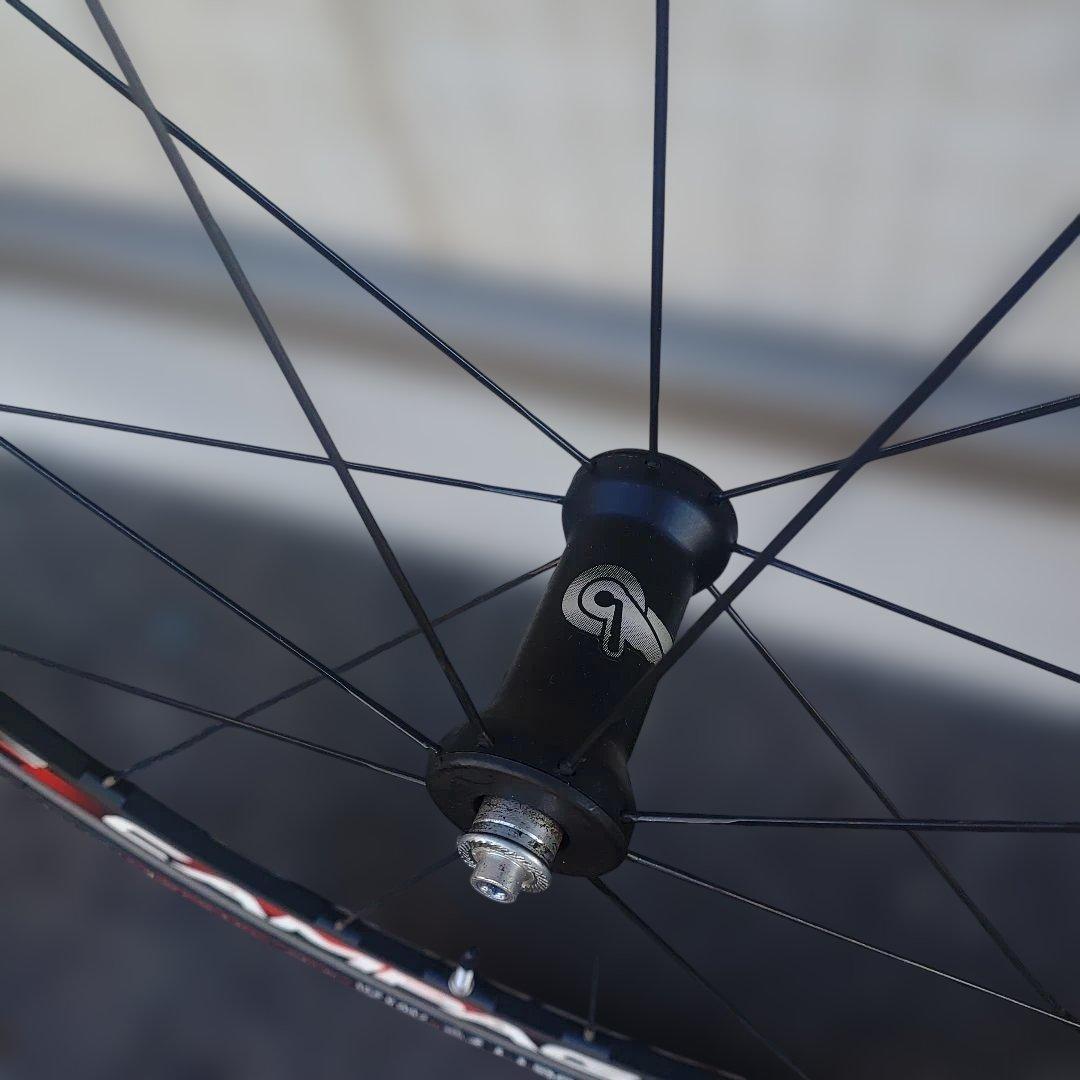 Campagnolo Zonda ホイールセット 700C ブラック/レッド