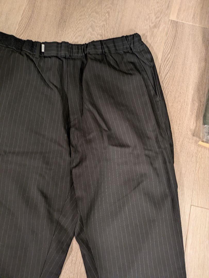 グラフペーパー　ストライプ　イージーパンツ