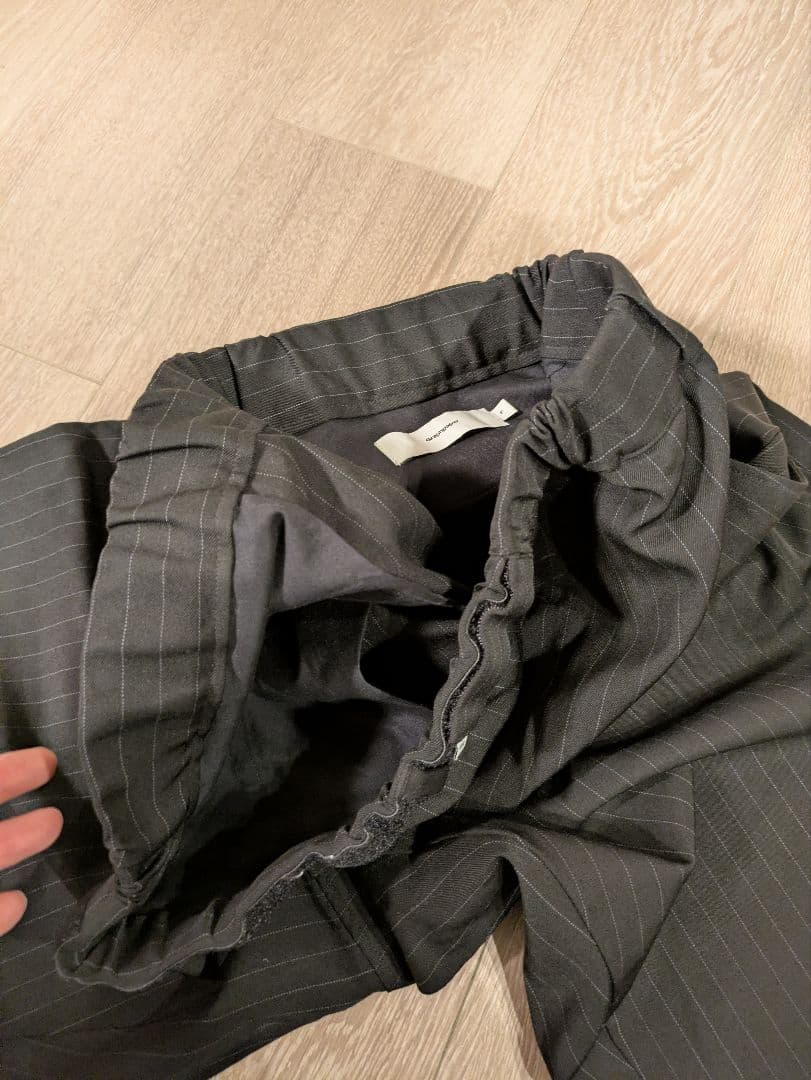 グラフペーパー　ストライプ　イージーパンツ