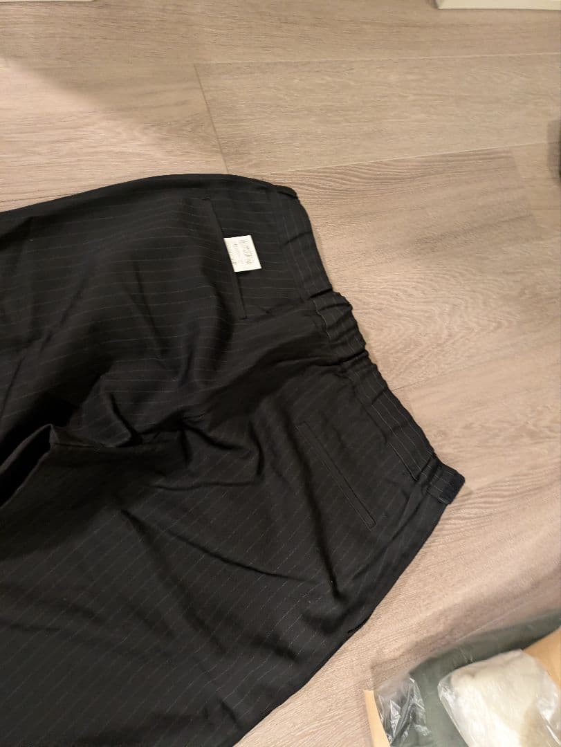 グラフペーパー　ストライプ　イージーパンツ