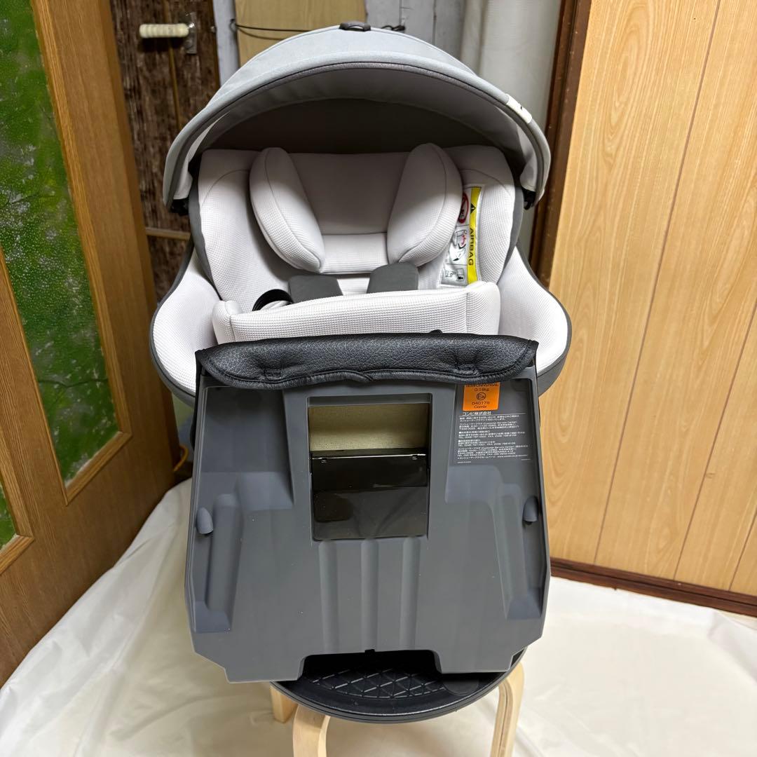コンビ チャイルドシート クルムーヴスマート エッグショック simplight