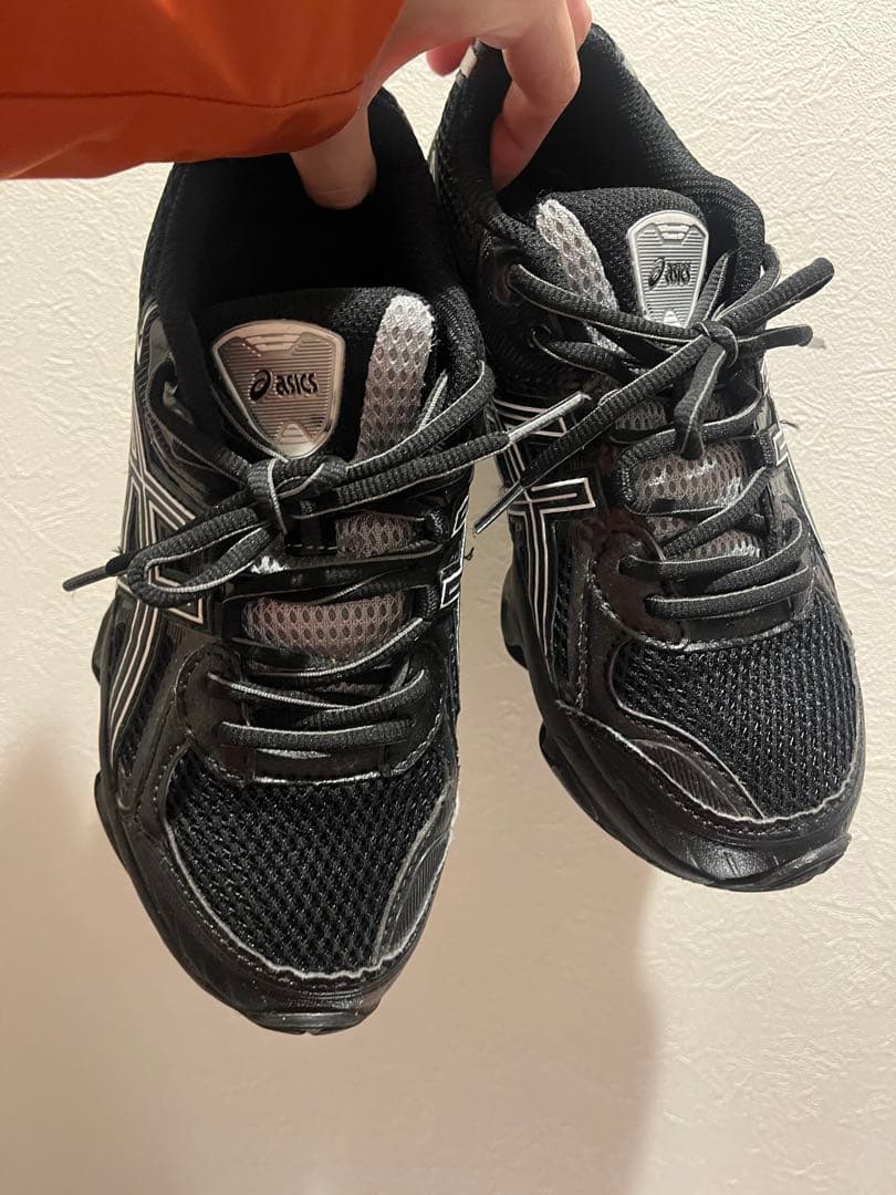 ASICS GEL-QUANTUM KINETIC Graphite スニーカー