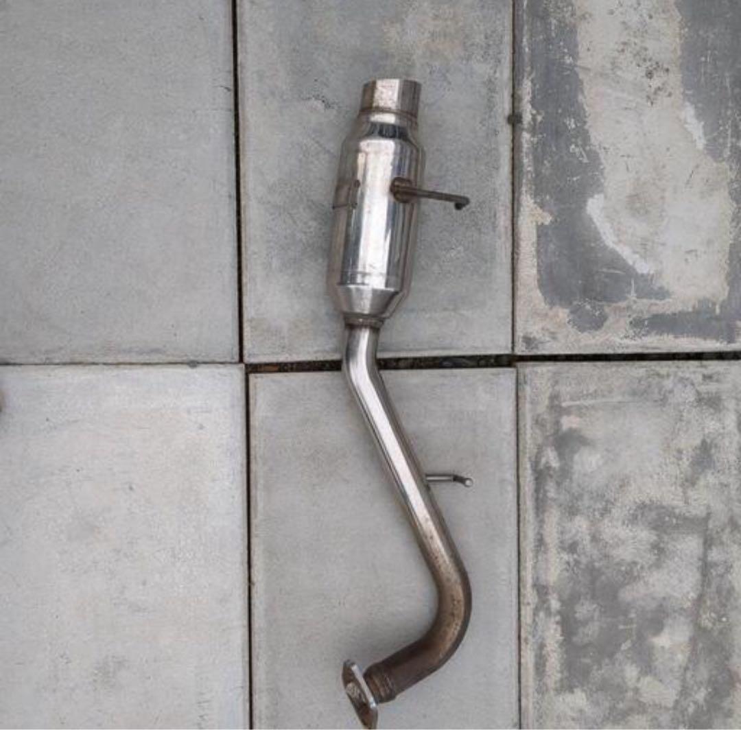 90ヴィッツ blitz マフラー