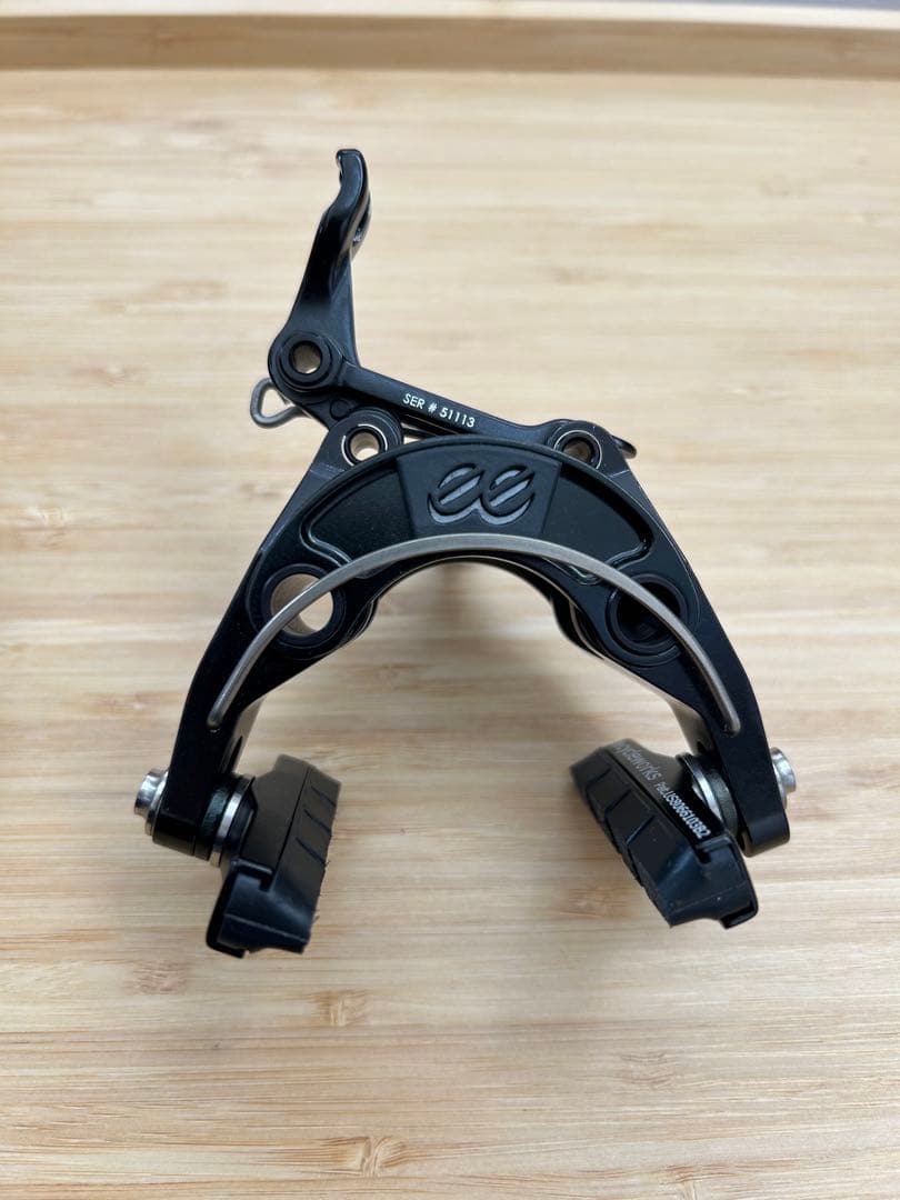 eeブレーキ　キャリパーブレーキ　ブラック