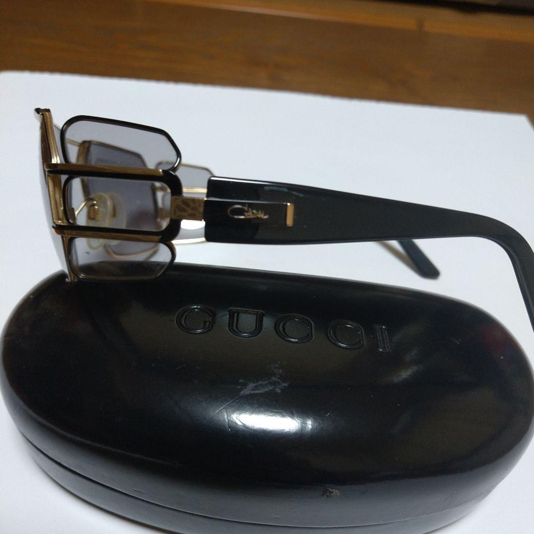 GUCCI ケースカザールです 宜しくお願いします