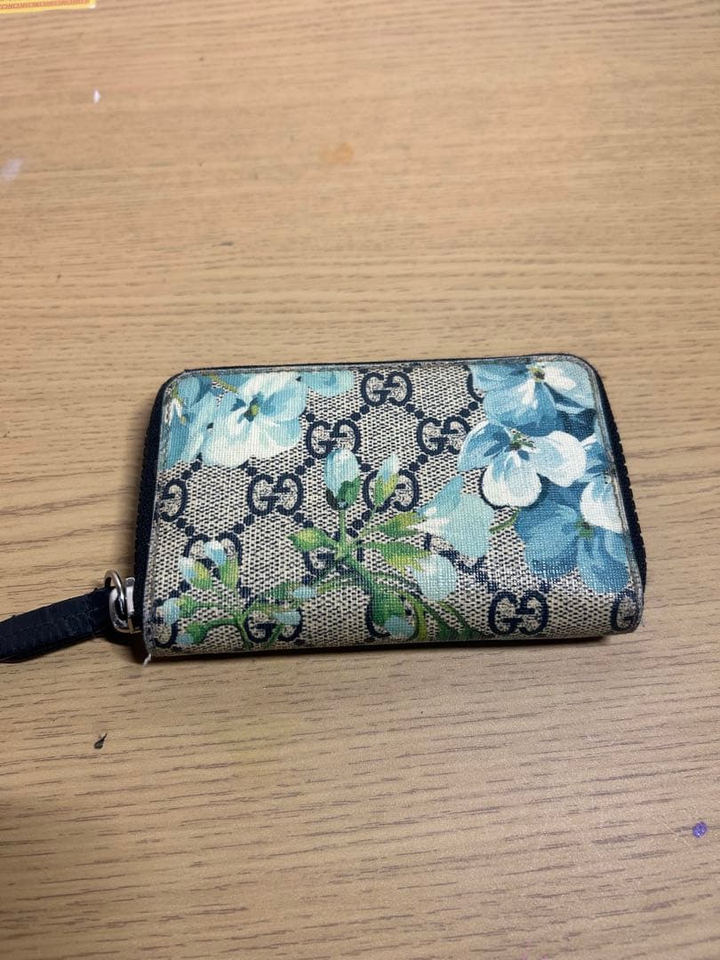 GUCCI フラワー柄 ケース 財布 カードケース