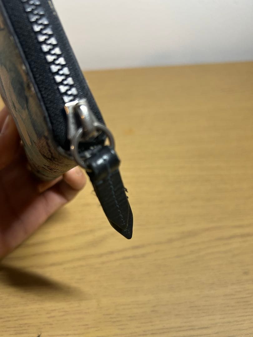 GUCCI フラワー柄 ケース 財布 カードケース