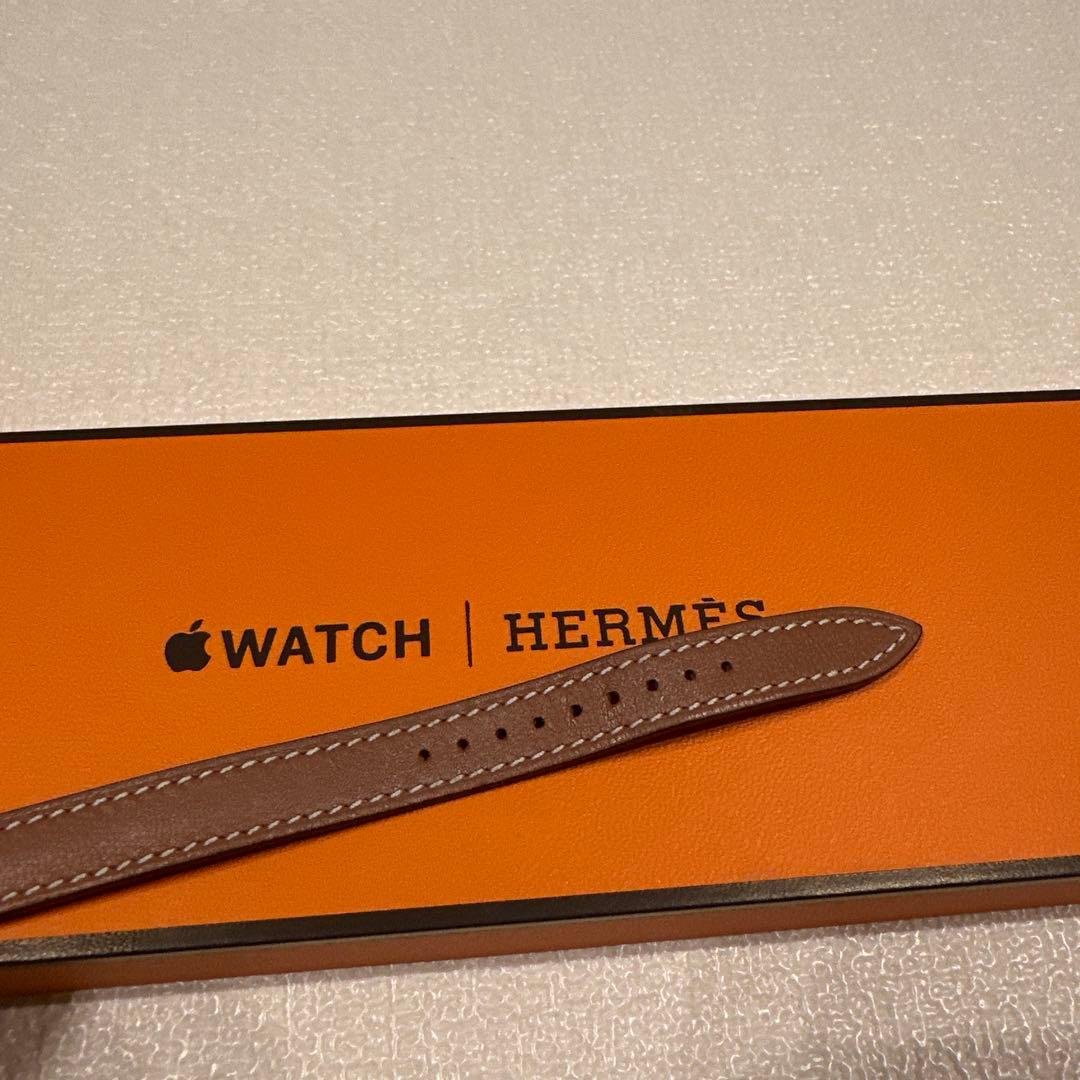 Hermès 41mmアトラージュ・ドゥブルトゥールレザーストラップ