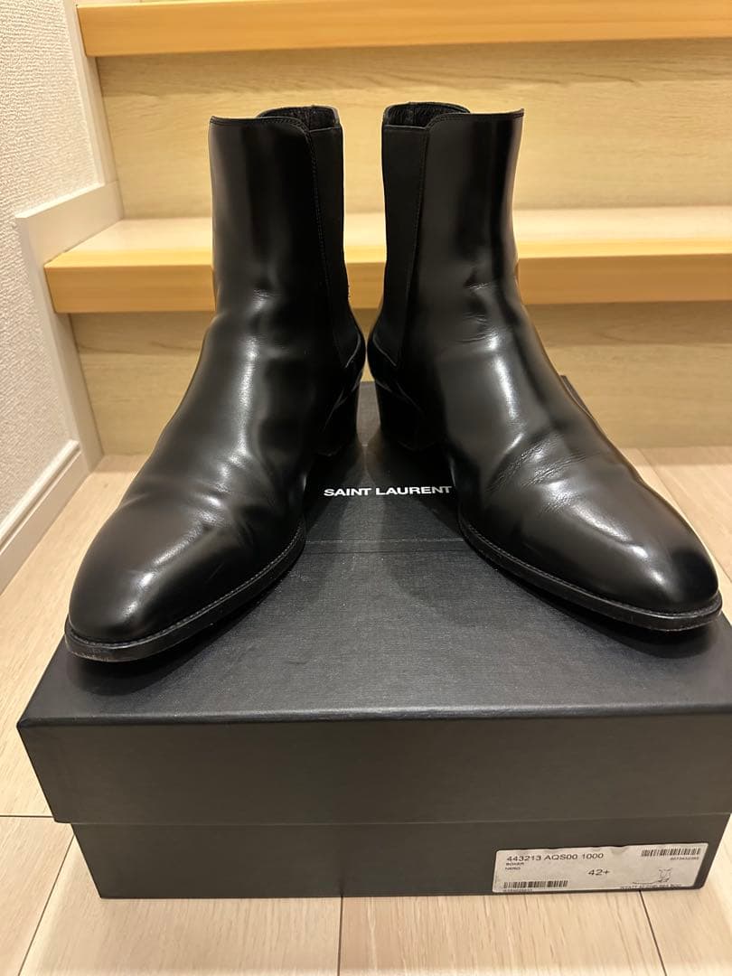 SAINT LAURENT サイドゴアブーツ