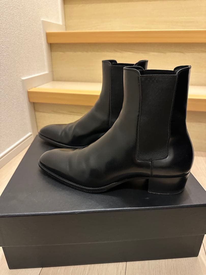 SAINT LAURENT サイドゴアブーツ