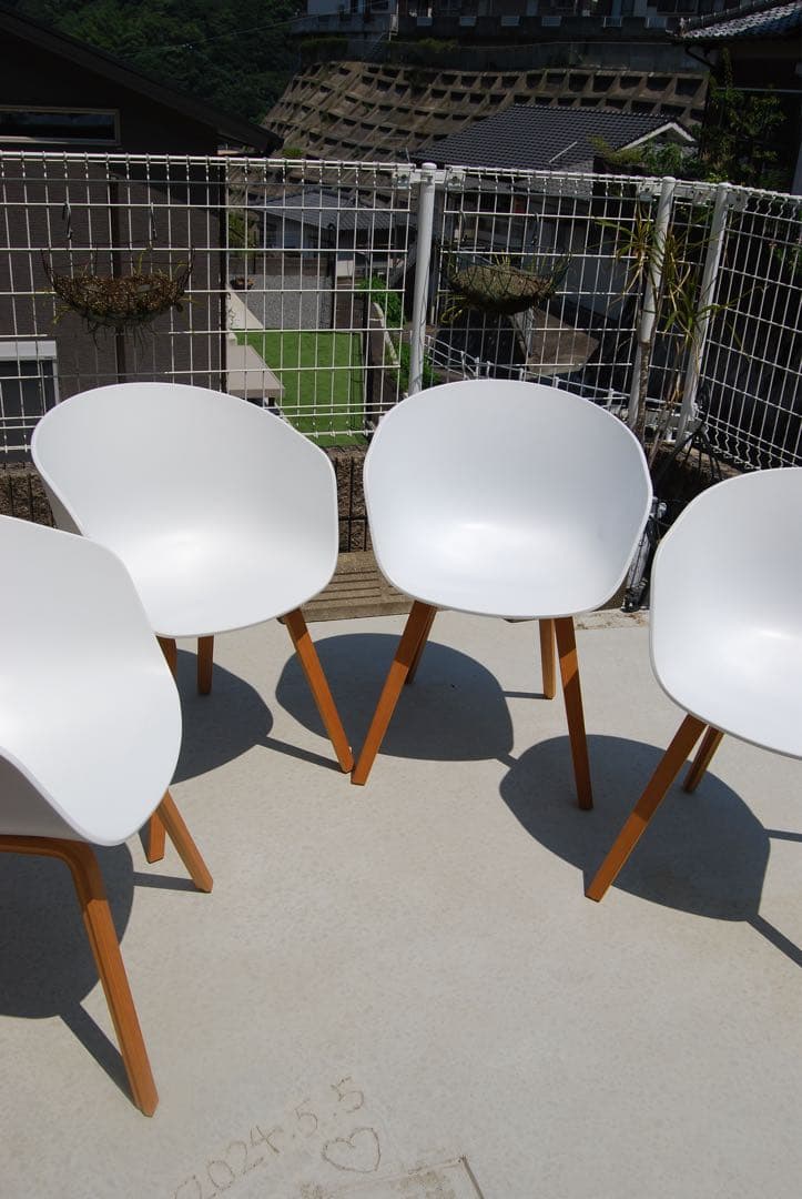 HAY ホワイトチェアABOUT ACHAIR / AAC22 ※残り3あります