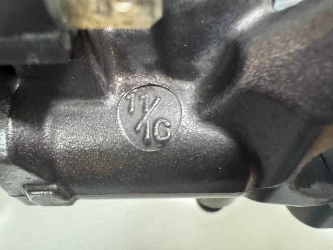 ニッシン ラジアルブレーキマスターシリンダー 11/16 17.5φ 縦型