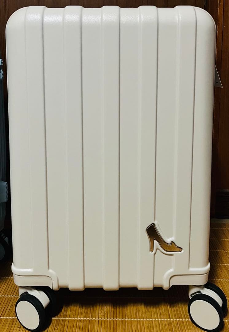 しまむら ちはる シンデレラ ハッピーバッグ ディズニー キャリーケース