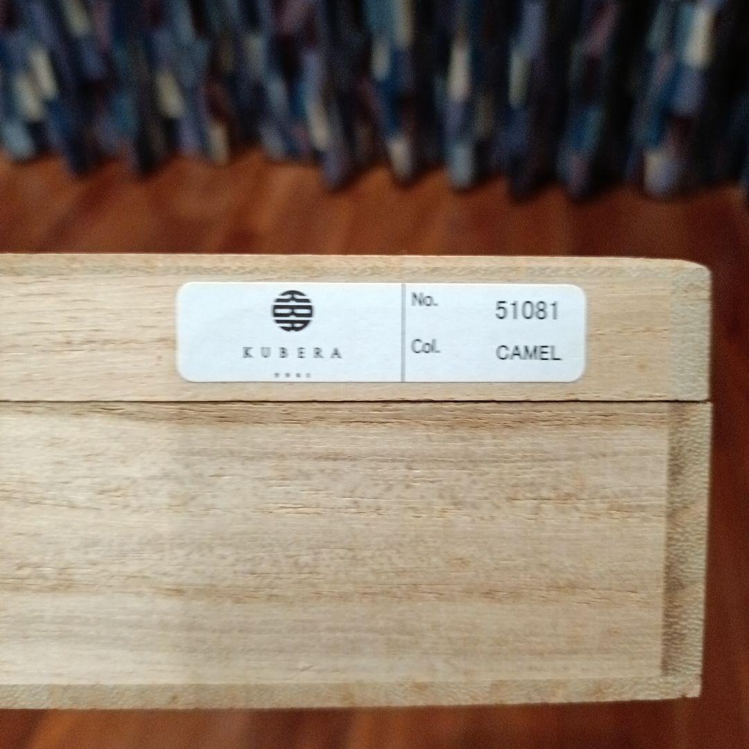 ブラウン 二つ折り財布 KUBERA