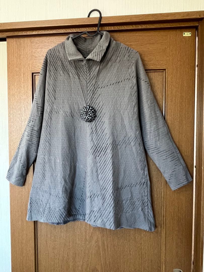 ヨーガンレール　グレー柄　チュニック