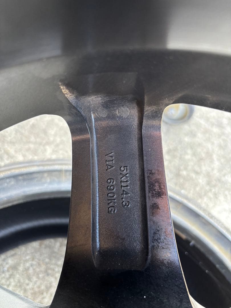 VALINO 18インチ　ドリケツ等