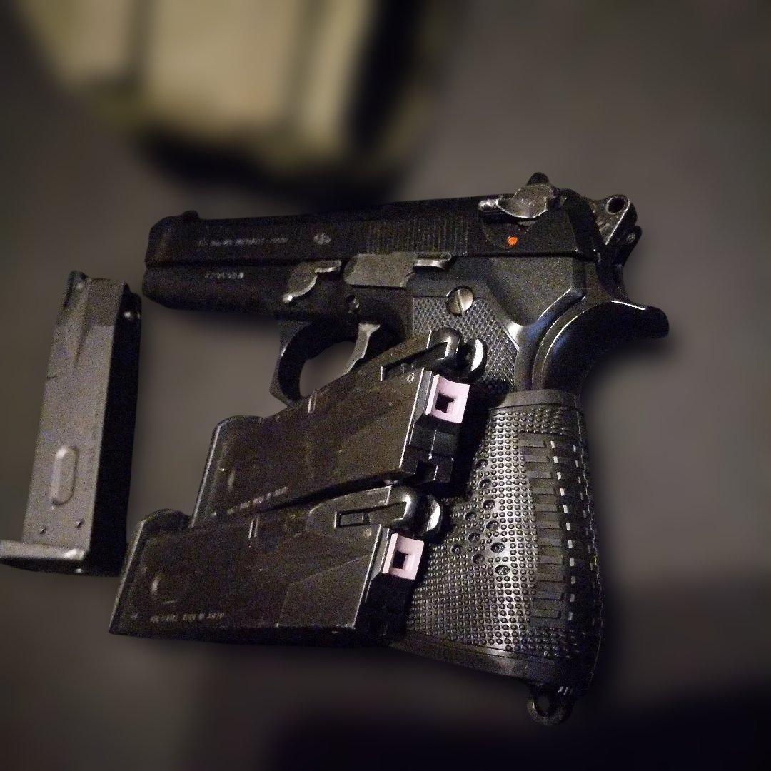 カカチーズ年末セール！ベレッタ92fガスガン