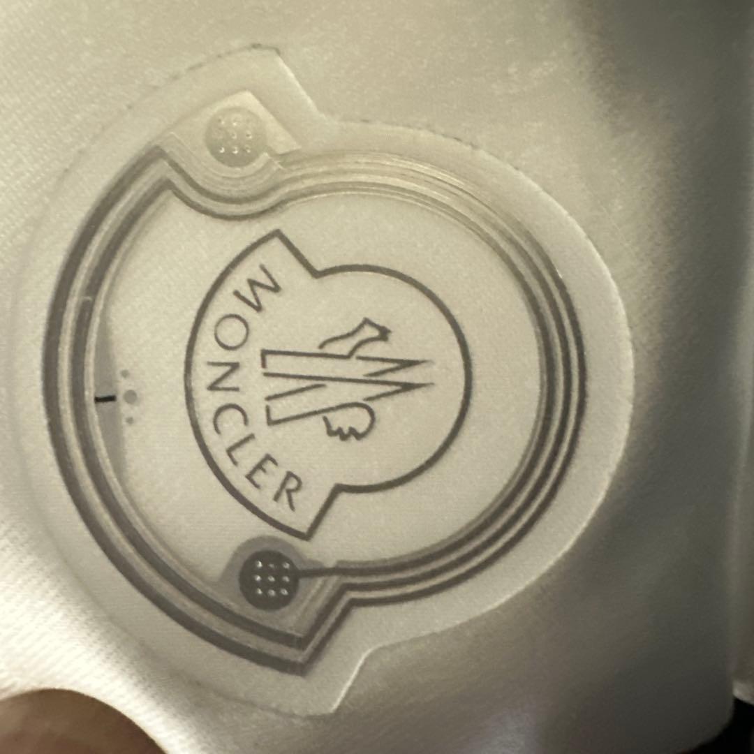 MONCLER ネイビー ストライプジャージ