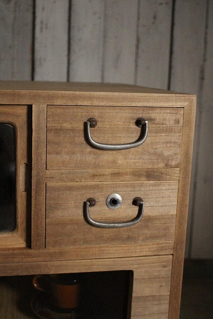 前面ガラスの引き出し2段×ガラス戸棚×木製小引き出し2段