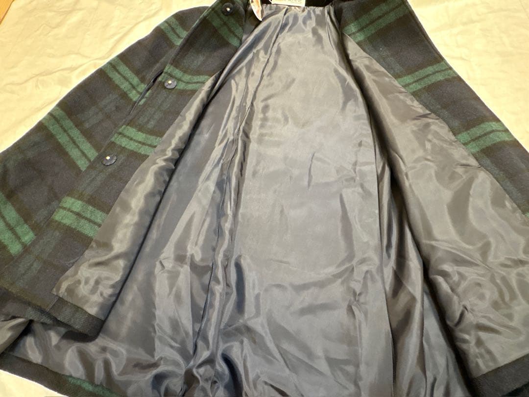 【新品未使用】JENNE ブリジット・バルドーコラボ　ポンチョ・ケープコート　L