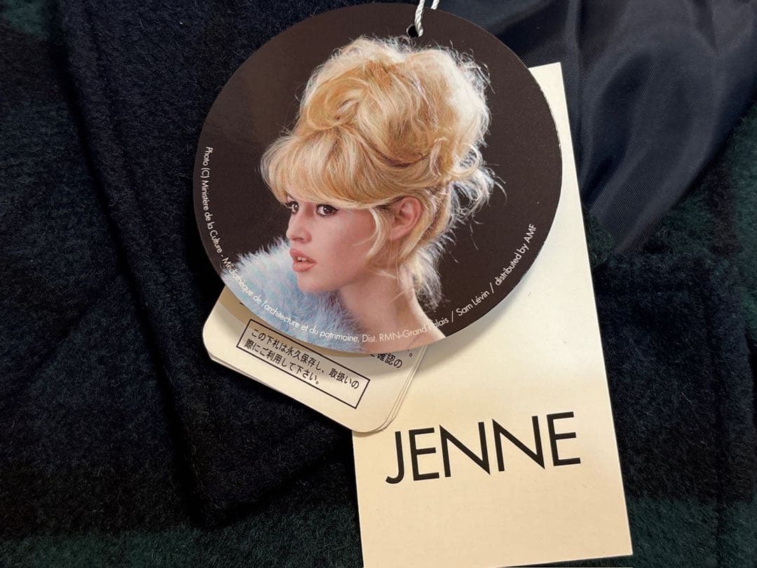 【新品未使用】JENNE ブリジット・バルドーコラボ　ポンチョ・ケープコート　L