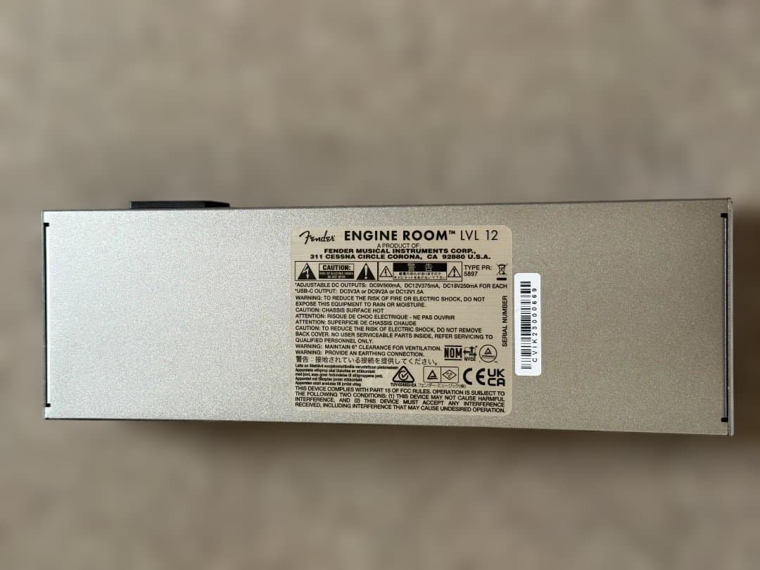 Fender ENGINE ROOM LVL 12 パワーサプライ