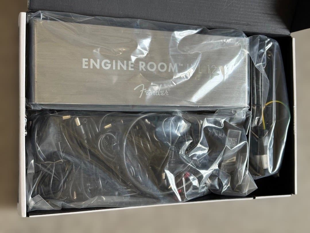 Fender ENGINE ROOM LVL 12 パワーサプライ