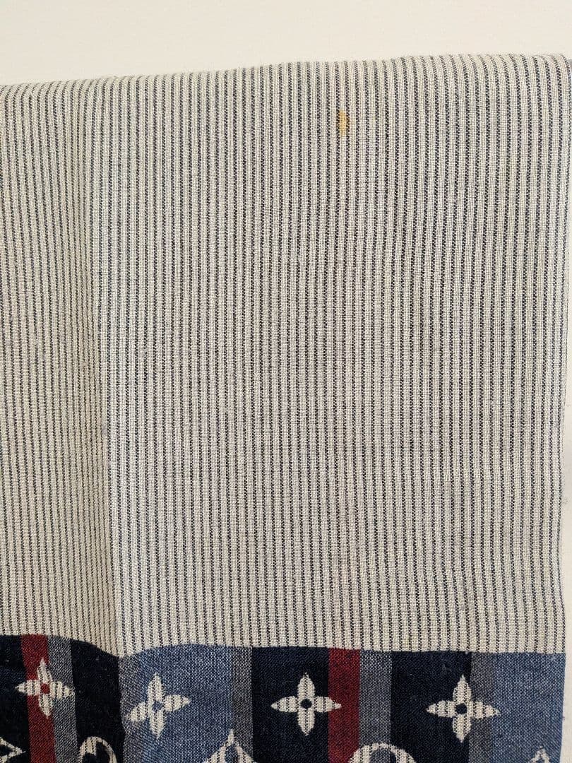 Louis Vuitton 大判ストール