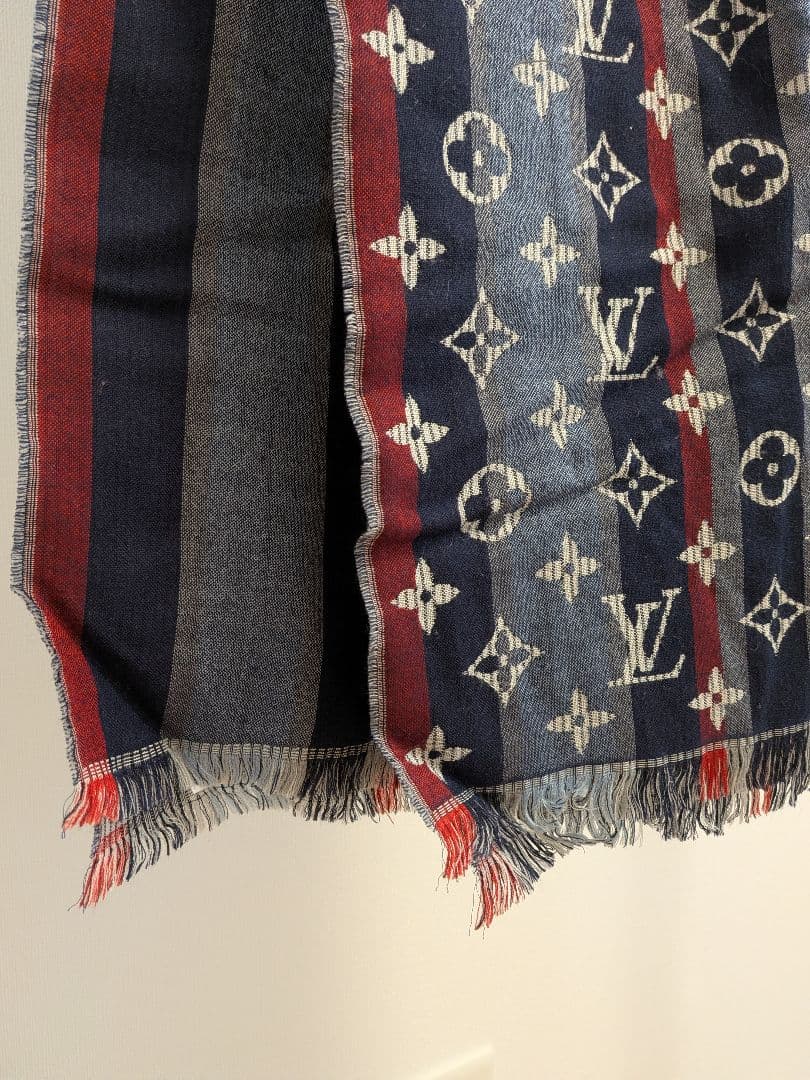 Louis Vuitton 大判ストール