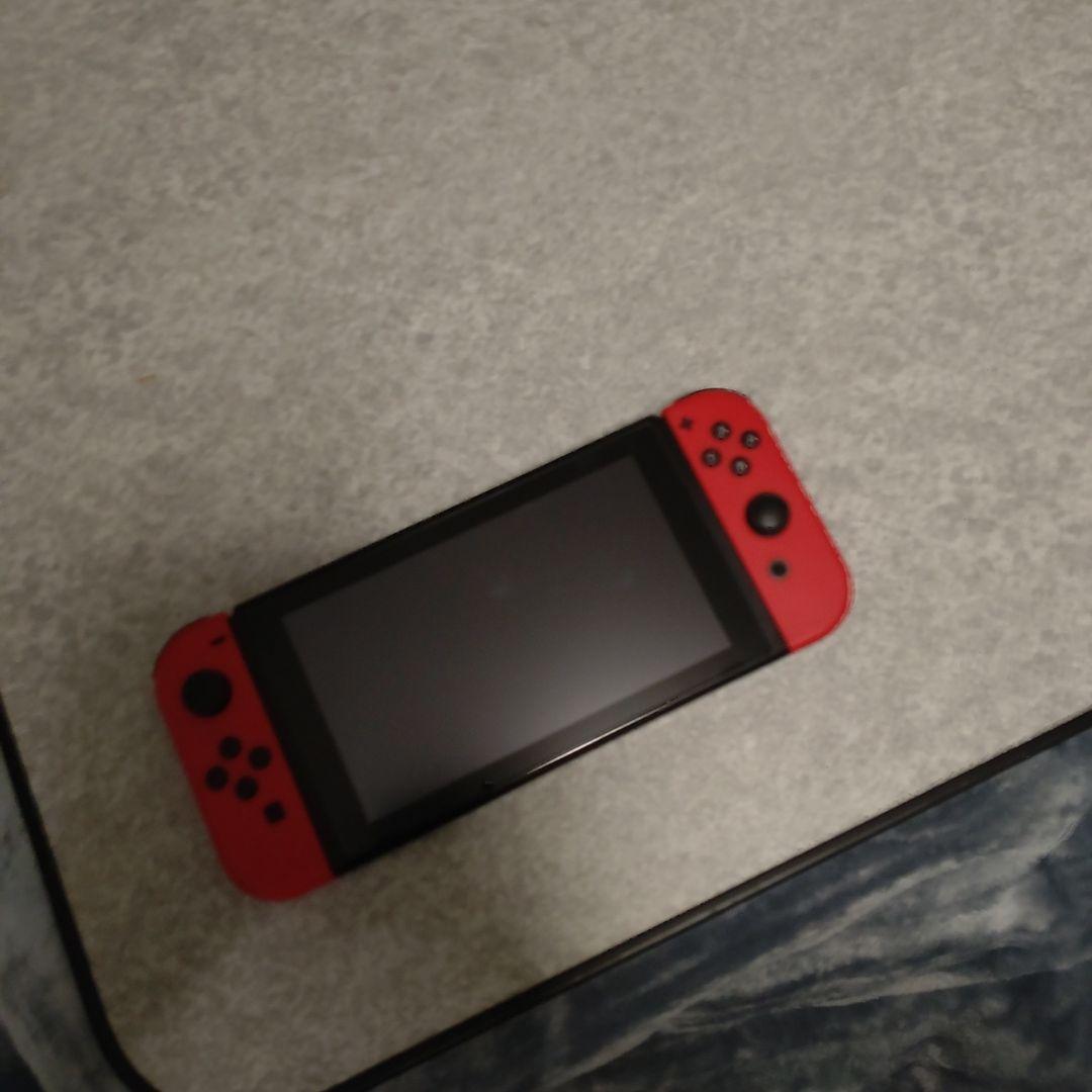 Nintendo Switch 赤色 本体