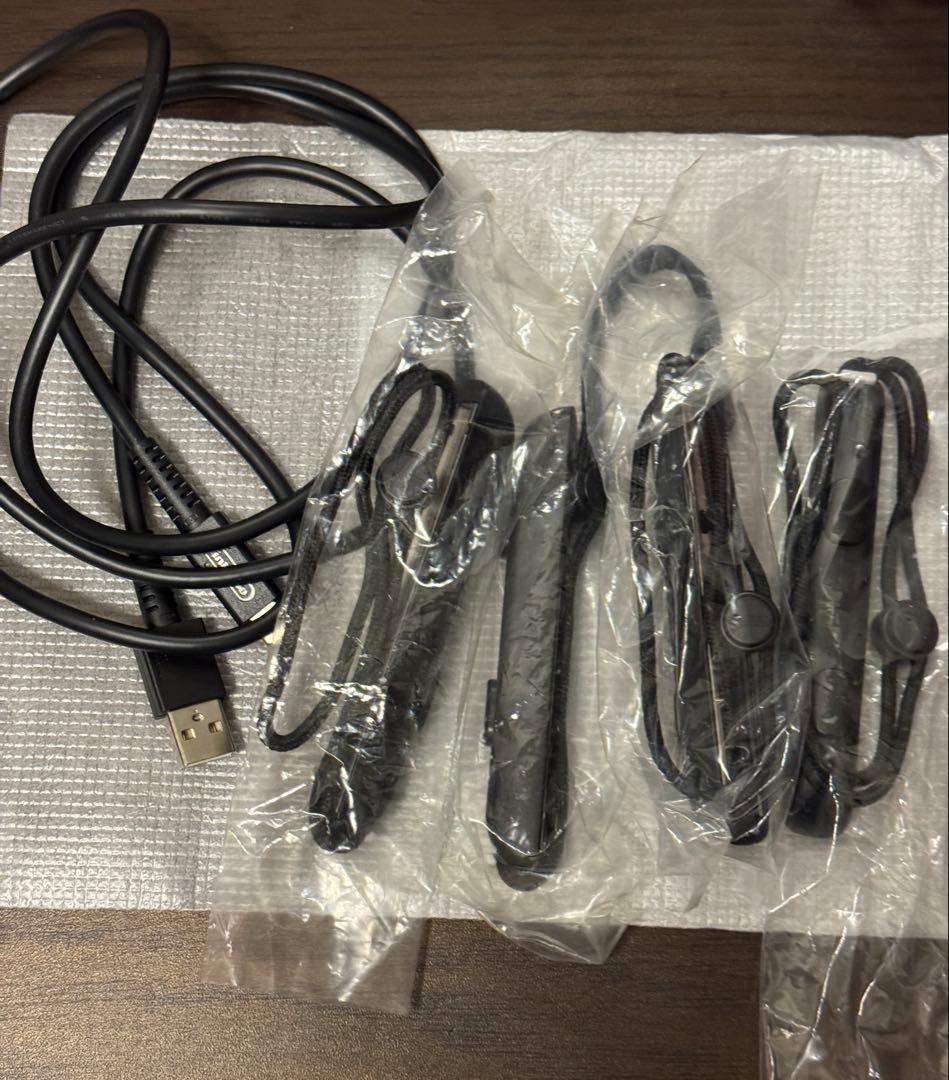 【豪華セット】Switch本体＋プロコン＋Joy-Con追加分！3人即プレイ可能