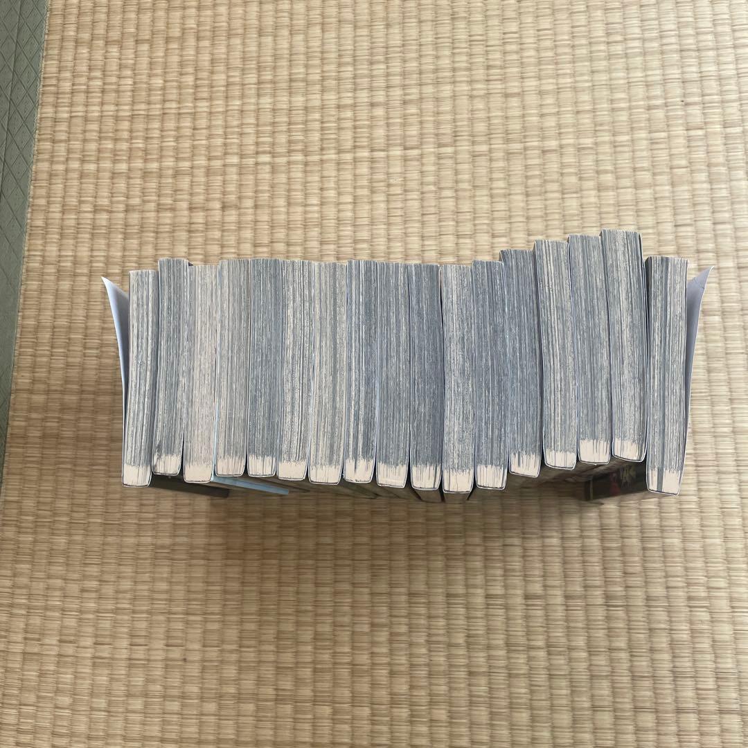 鬼滅の刃　英語版　1-18巻(8巻日本語) 日本語19-23巻