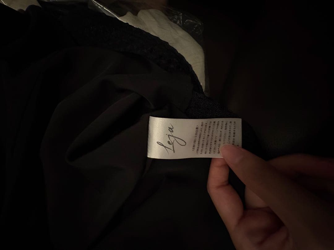 【maiさん専用】フリル付きオフショルダー 黒 パーティードレス