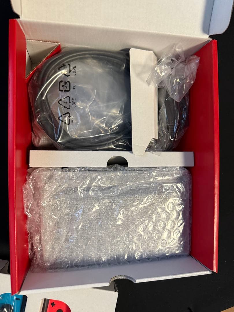 Switch 未使用 本体 ネオンブルー/ネオンレッド メーカー保証あり