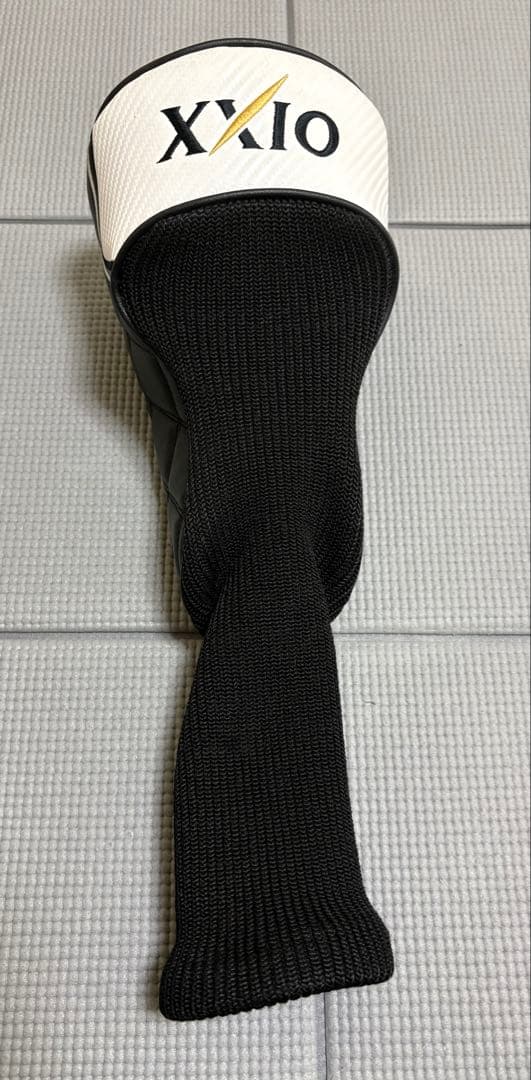 XXIO ドライバー 黒/青