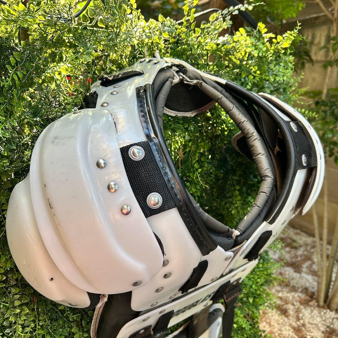 DOUGLAS ショルダーパッド QBK XS バックプレート付き　値下げ可！