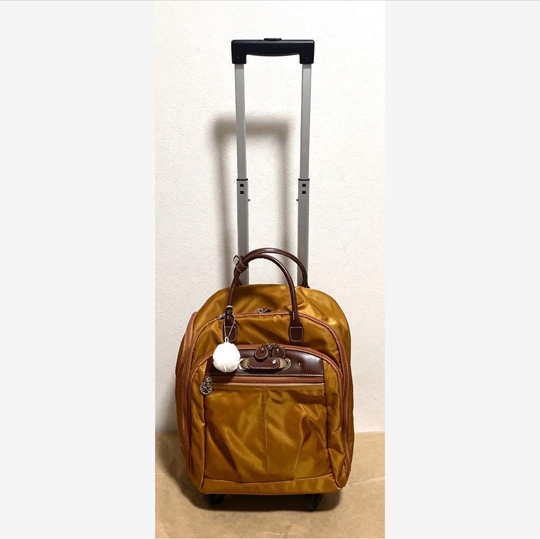 訳あり　新品　カナナ プロジェクト　四輪　キャリー　機内持ち込み適応サイズ