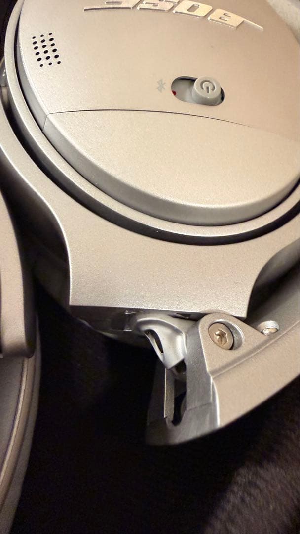 Bose ワイヤレスヘッドホン シルバー QC35 ノイキャン