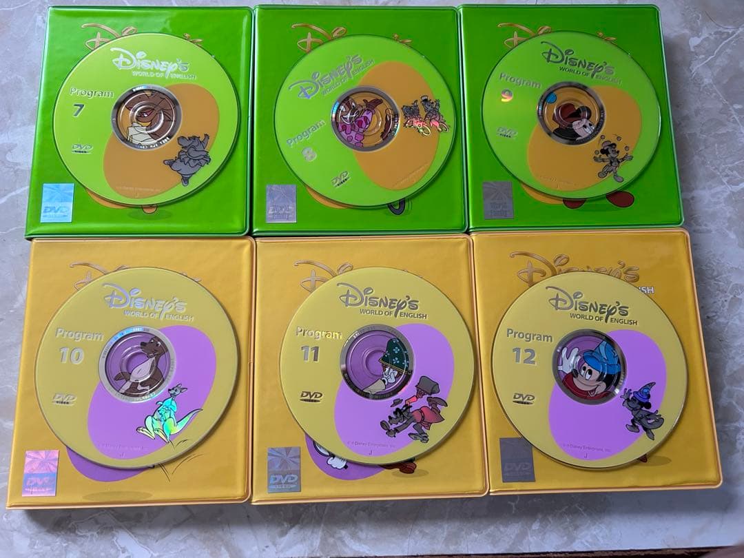 ディズニー英語システム　DWE レッスン用DVD12枚　CD34枚