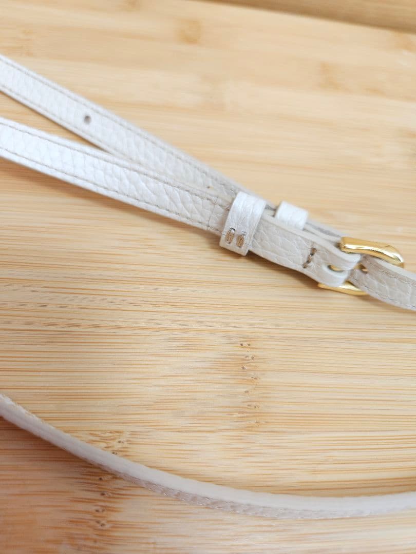 【未使用品】ATAO　アタオ　お財布ポシェット　アイビスホワイト