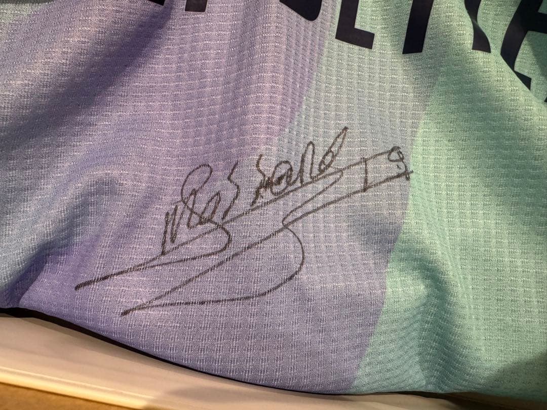 アディダス アーセナル レアンドロ・トロサール　サイン　ベルギー代表