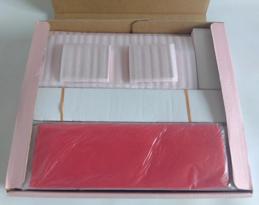 R*i様 【未使用】吉徳大光 『はろうきてぃ雛』2000年度 限定屏風　ハローキ