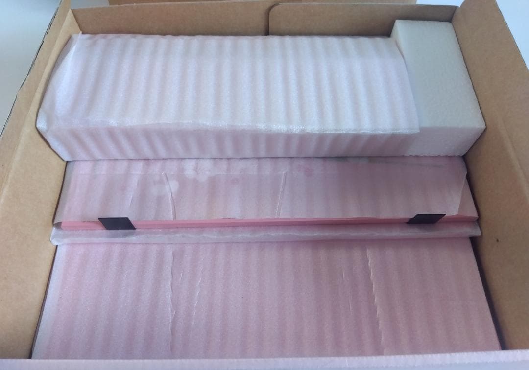 R*i様 【未使用】吉徳大光 『はろうきてぃ雛』2000年度 限定屏風　ハローキ