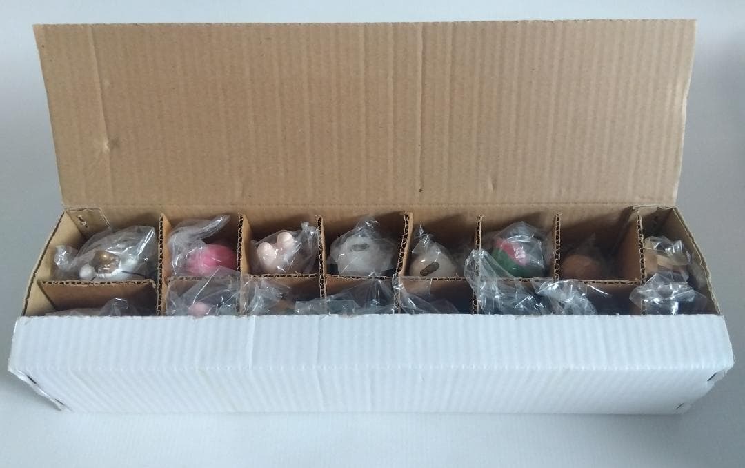 R*i様 【未使用】吉徳大光 『はろうきてぃ雛』2000年度 限定屏風　ハローキ