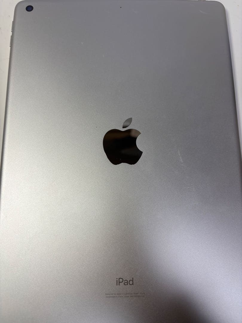 iPad 第8世代 32G