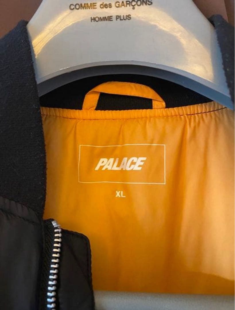 ジャケット・アウター palace MA-1 size XL