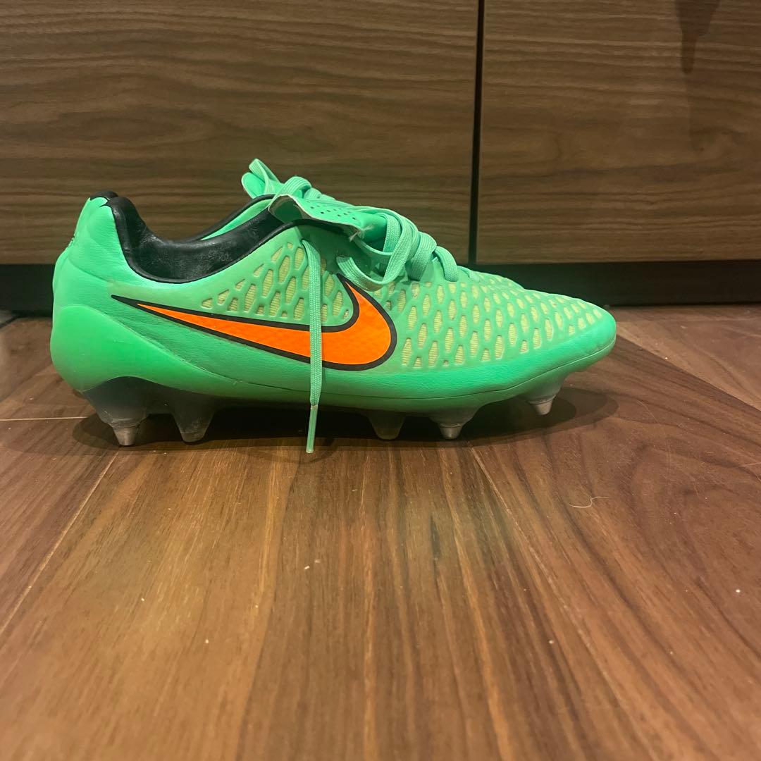 ミントグリーン サッカーシューズ スパイク 鉄ポイント