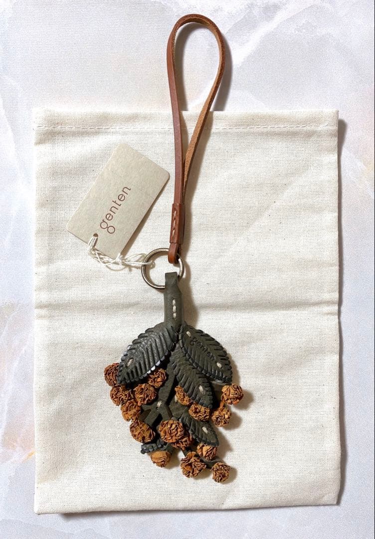 【新品未使用】 genten ゲンテン ミモザ エヴァーチャーム