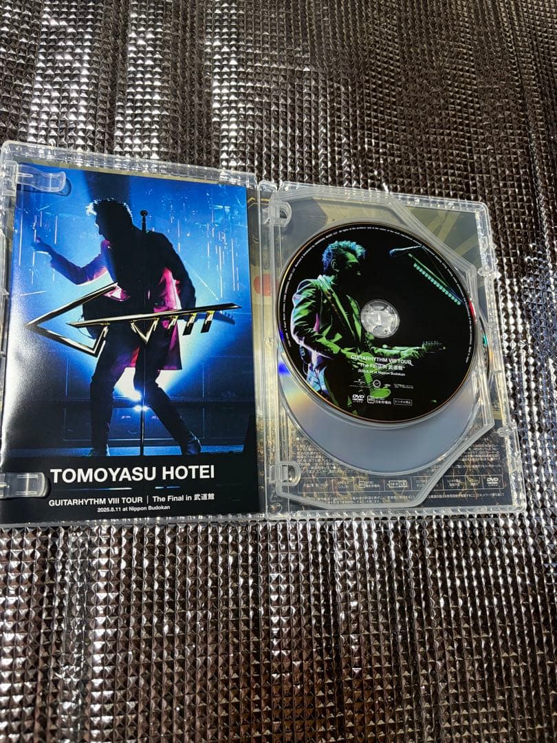 布袋寅泰 GUITARHYTHM VIII TOUR 武道館